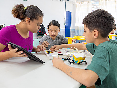 Robótica Educacional já é realidade nas escolas de São Sebastião e transforma o preparo dos alunos para o futuro