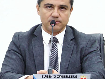 Vereador Eugênio, suspeito de rachadinha, consegue liminar e volta ao cargo em Ubatuba