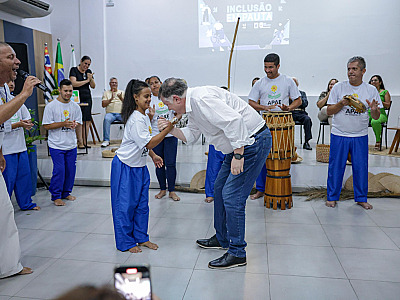 Prefeitura de São Sebastião e governo do Estado assinam programas para promover inclusão
