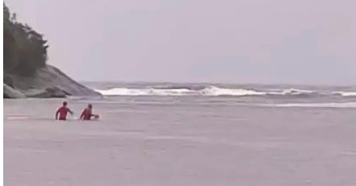 Corpo encontrado no mar em Ubatuba é da adolescente que se afogou nesta terça-feira (23)