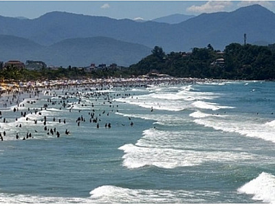 Botijão de gás explode em carrinho de milho na Praia Grande de Ubatuba em pleno feriado