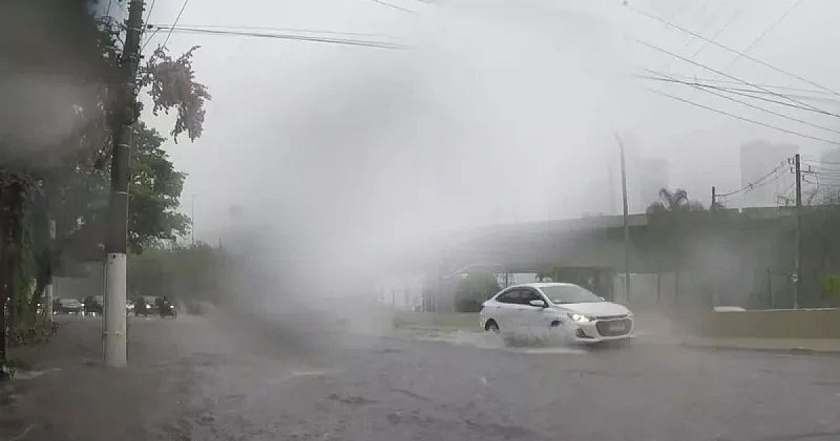 Chuva intensa e rajadas de vento de até 100 km/h: regiões da RMVale estão em alerta