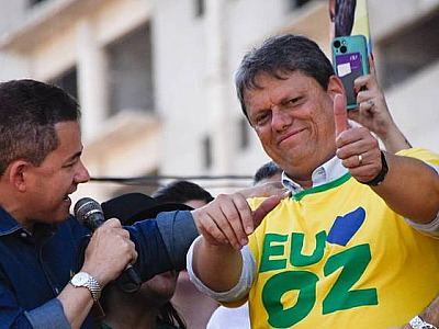 Tarcísio de Freitas (Republicanos) é eleito governador de São Paulo