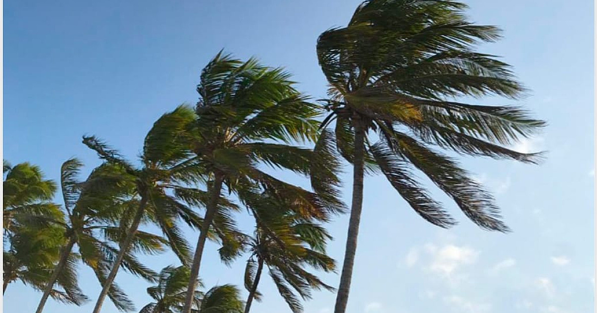 Marinha alerta para passagem de ciclone extratropical no LN