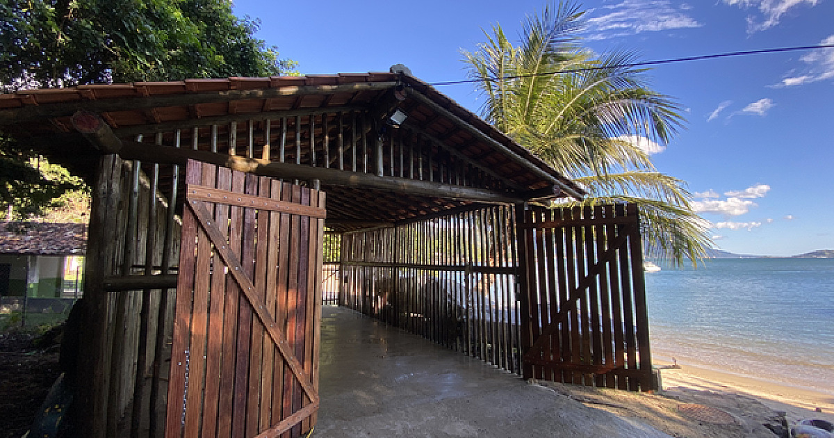 Toninho Colucci entrega novo Rancho de Pesca na Ponta Azeda nesta sexta-feira (16)