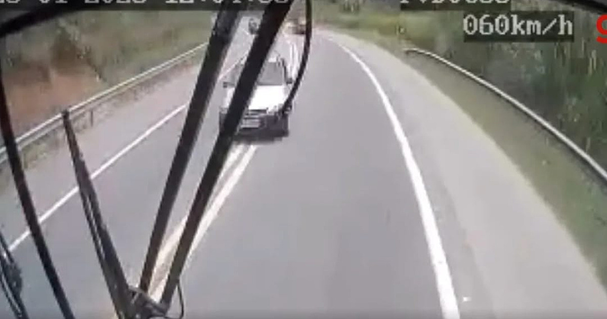 Polícia Civil investiga vídeo de ônibus que colidiu com veículo que matou criança em Caraguá