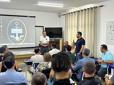 Prefeitura de São Sebastião e Marinha discutem os preparativos para o 32º Carnamar, o maior Carnaval no mar de SP