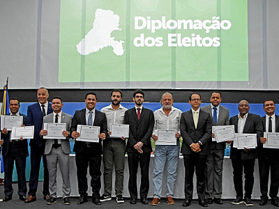 Prefeito, vice e vereadores eleitos de Ilhabela são diplomados