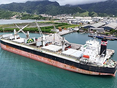 Aberta licitação para dragagem do berço de atracação do Porto de São Sebastião