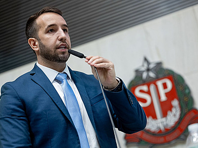 Deputado quer proibir cotas para trans em concursos e universidades de SP