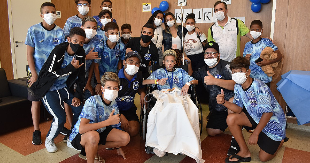 Em recuperação na UTI do Hospital Regional, Kaiky recebe apoio de amigos do futebol