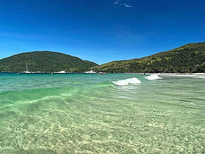 Ubatuba se destaca entre os municípios mais procurados de SP durante as festas de fim de ano