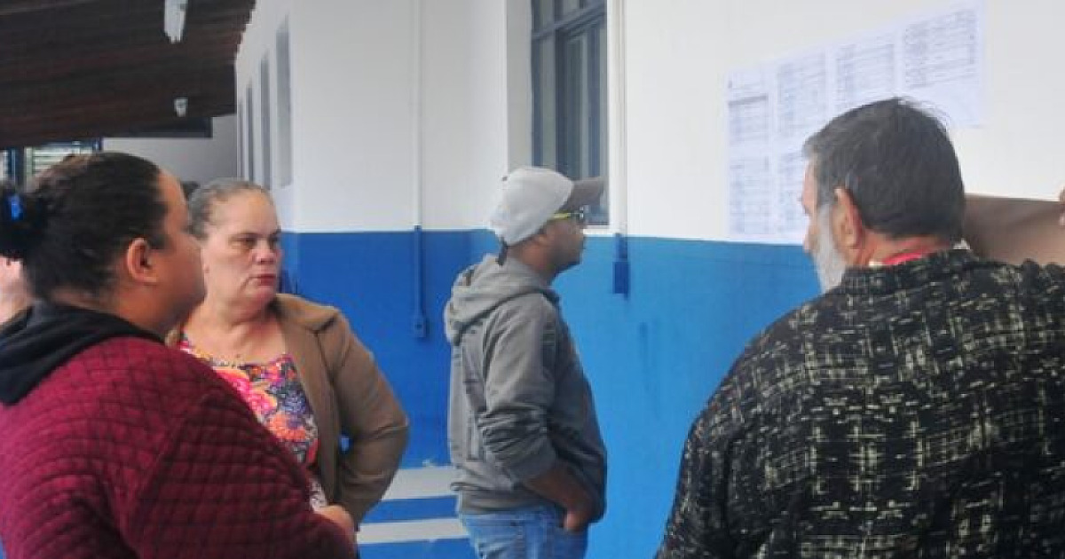 PAT de Caraguatatuba está com 184 vagas de emprego