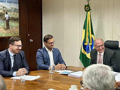 Reinaldinho reforça defesa dos empregos no Porto em reunião com o vice-presidente Geraldo Alckmin