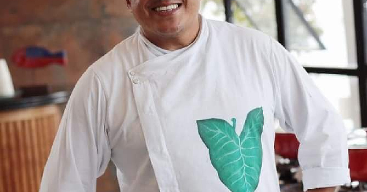 Chef de Cozinha recebe medalha de Mérito Comunitário da Polícia Ambiental por auxílio as vítimas da tempestade em S.S
