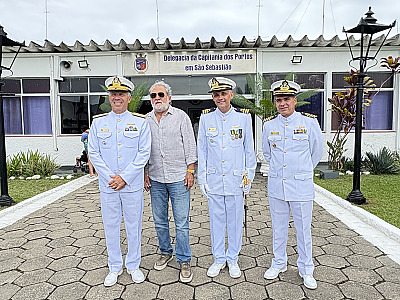 Prefeito Toninho Colucci prestigia posse do novo comandante da Capitania dos Portos em São Sebastião