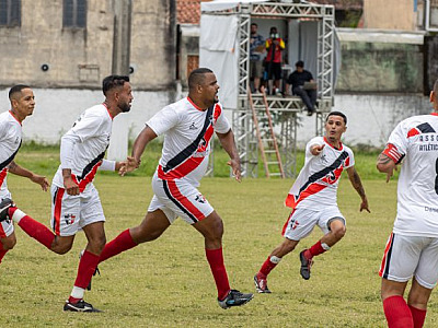 Finais das três divisões do Campeonato Municipal de Futebol tem clássicos e promete jogos disputados no domingo