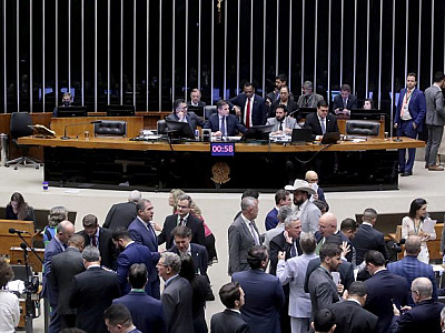 Câmara Federal aprova projeto que cria a Lei do Mar
