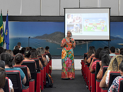 Prefeitura de Ilhabela recebe professores para o ano letivo de 2023