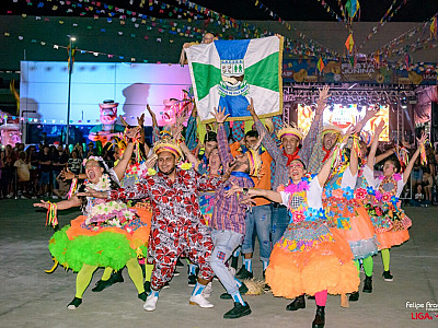 Prefeitura de Ilhabela dá início ao Carnaval 2025 em Dose Tripla neste final de semana na Praia Grande