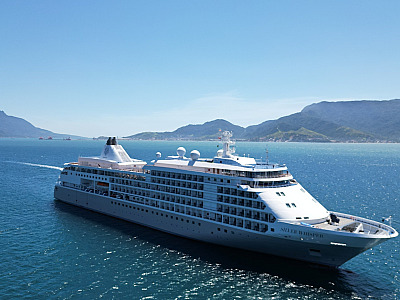 Ilhabela recebe cerca de 11 mil turistas de navios de cruzeiros durante a semana do Carnaval