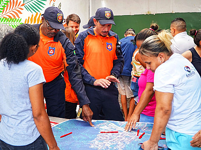 Defesa Civil de São Sebastião é a primeira do Litoral Norte a transmitir alerta meteorológico pelo SMS 40199