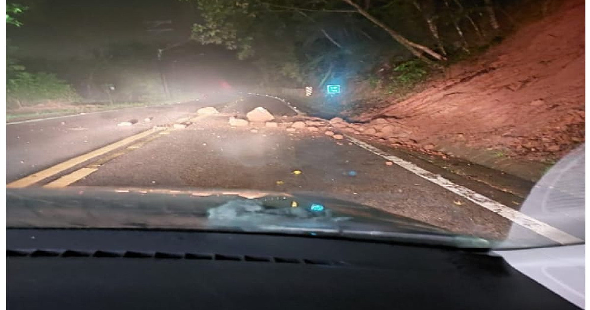 Desalojados pela chuva nesta semana já voltaram para suas casas na costa sul de São Sebastião