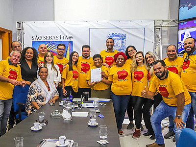 Prefeito Felipe Augusto sanciona lei de reserva de vagas para negros e pardos com apoio da OAB de São Sebastião