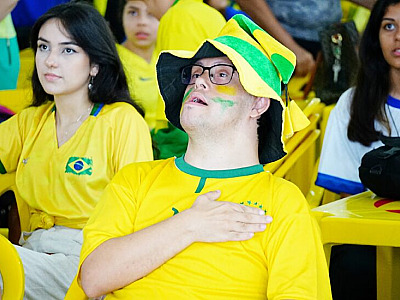 “Arena Caraguá em Copa” é novamente sucesso no 2º jogo do Brasil