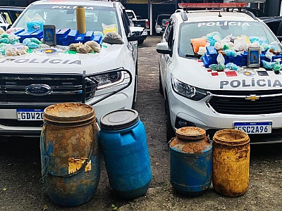 Polícia apreende 60 tijolos de maconha em Ubatuba