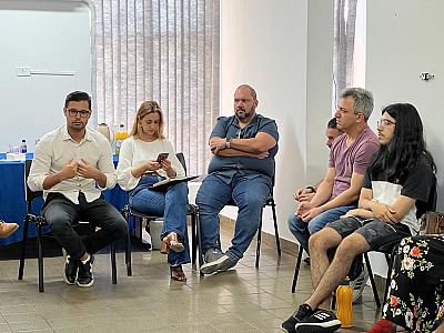 São Sebastião entrega monitores de glicemia para pacientes de 4 a menores de 17 anos com Diabetes Mellitus tipo 1