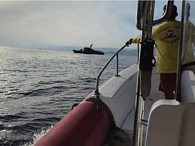 Sem sinal dos corpos, buscas por pescadores são suspensas em Ilhabela
