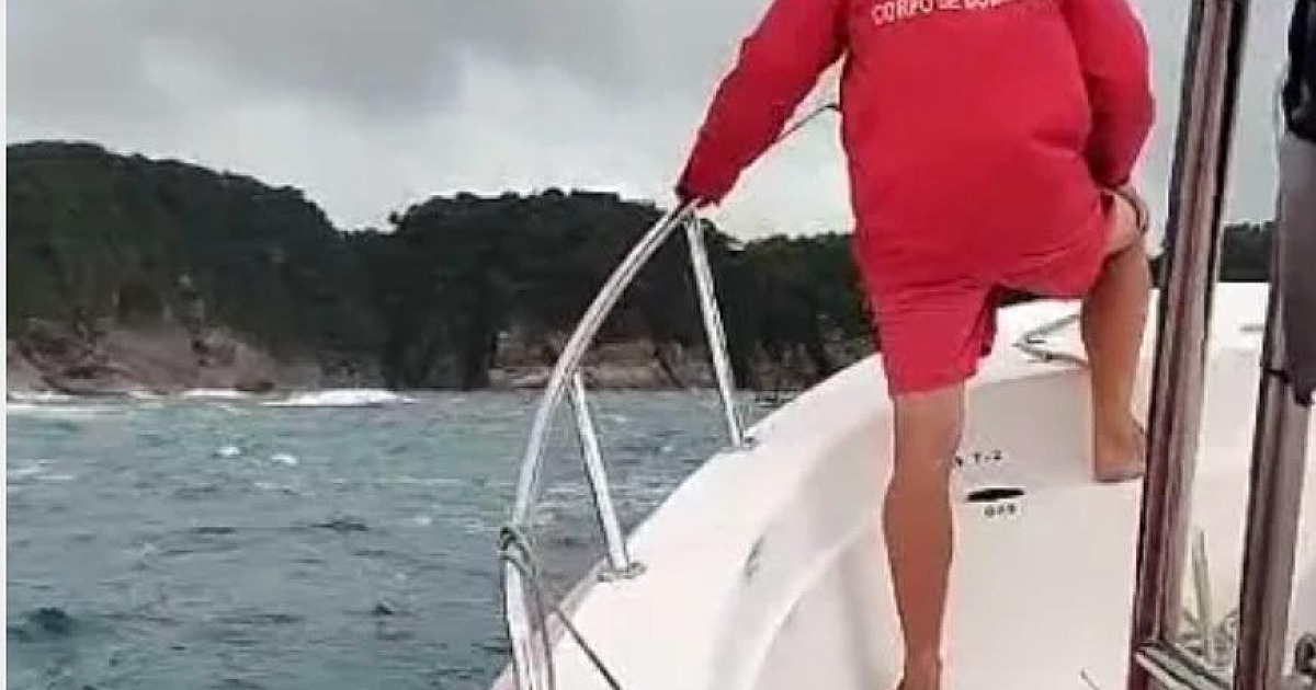 Arrastado pelas ondas, homem bate cabeça em pedra e morre na Ilha do Mar Virado