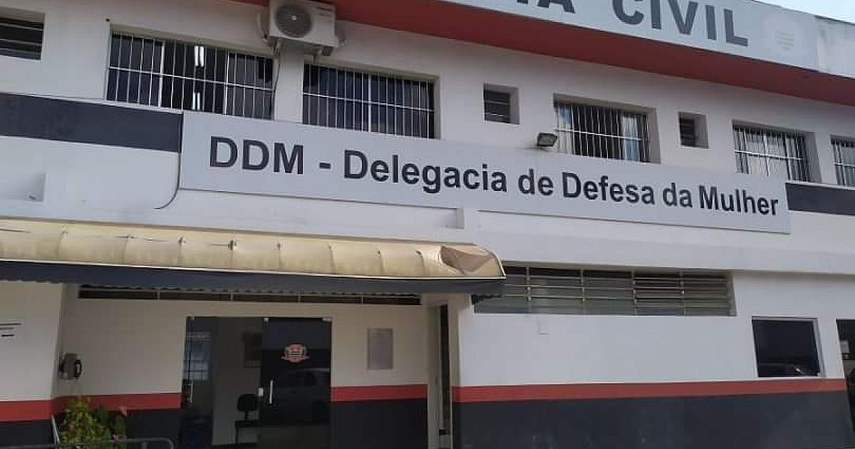 Homem que mantinha mulher refém em Caraguatatuba deve passar por audiência de custódia nesta terça