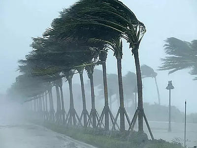 Frente fria provoca ventos e chuva moderada nas próximas horas em Ubatuba