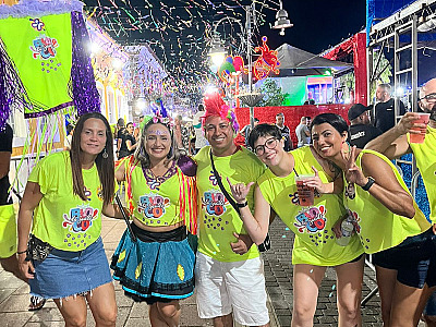Prefeito entrega chave da cidade para Rei Momo e se despede do Carnaval de São Sebastião
