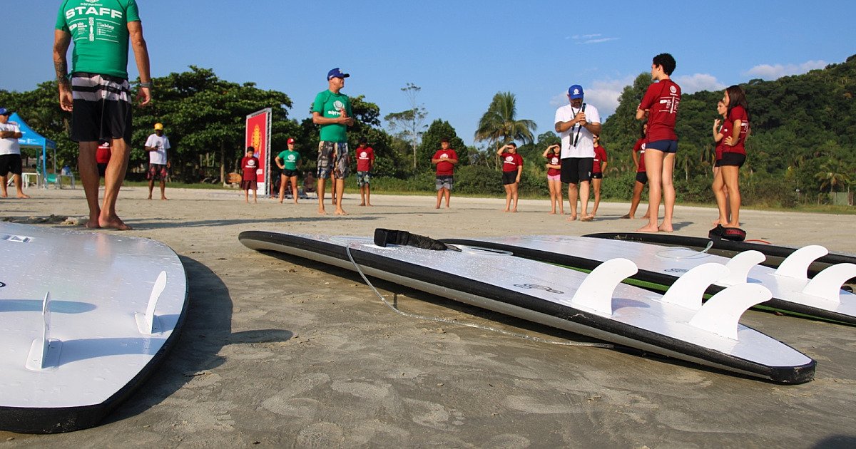 Pesquisa mostra que programa de SP Surf Para Todos tem impacto positivo na saúde mental