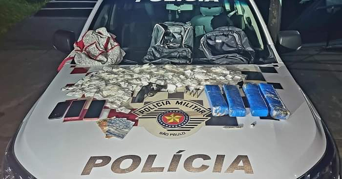PM prende 5 traficantes de uma só vez no Travessão