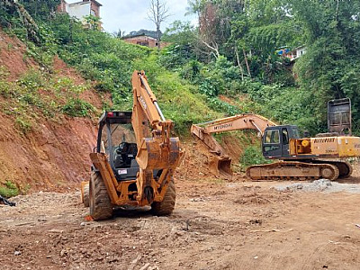 Prefeitura de São Sebastião inicia obra de contenção e drenagem no Morro 51, em Boiçucanga