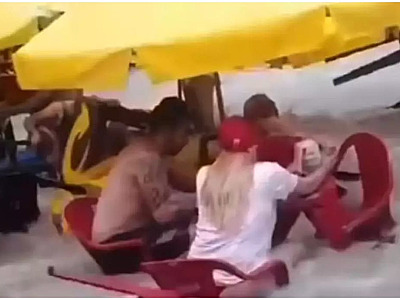 Maré alta assusta banhistas em praia de Ubatuba; caso semelhante foi registrado no Rio 