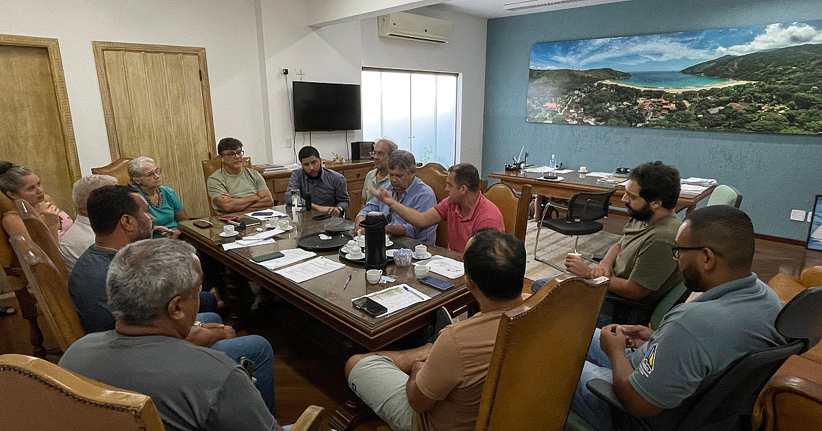 Prefeitura de Ilhabela discute ações no planejamento urbano e combate ao crescimento desordenado