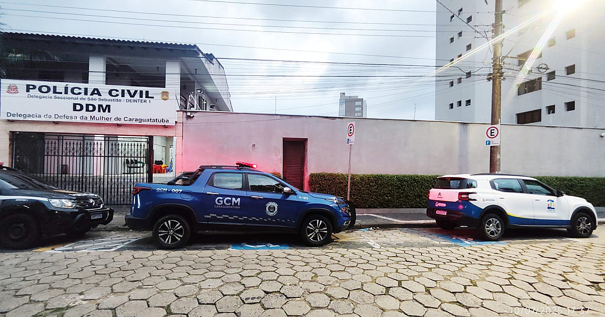 Dois menores são apreendidos e três adultos são investigados por suposto estupro de adolescente, em Caraguatatuba