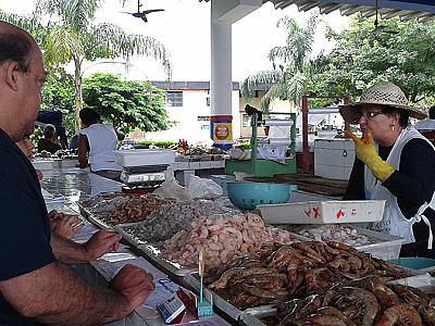 Semana Santa movimenta Mercado de Peixe em Ubatuba