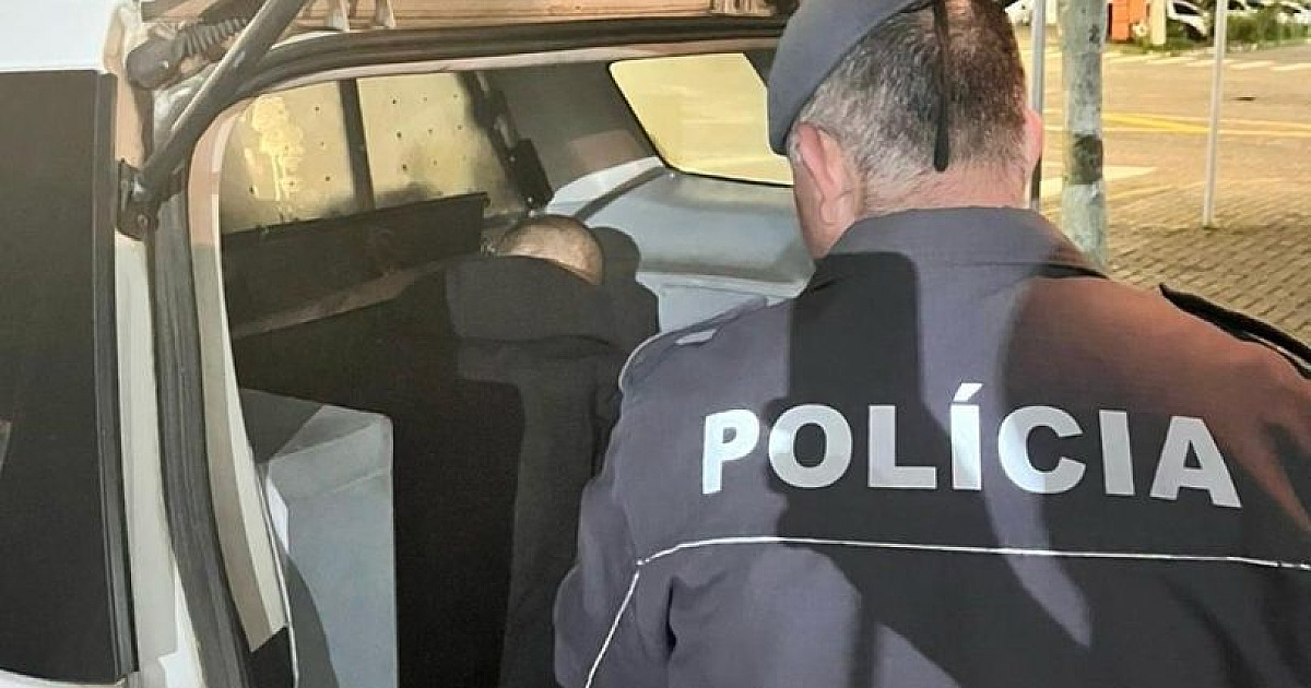 Polícia Militar prende mulher e apreende dois adolescentes após roubo em São Sebastião