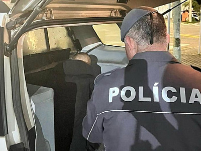 Polícia Militar prende mulher e apreende dois adolescentes após roubo em São Sebastião