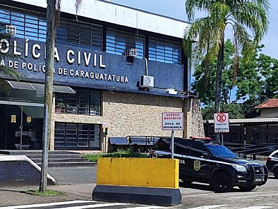 Homem de 43 anos é encontrado morto em praça no centro de Caraguatatuba