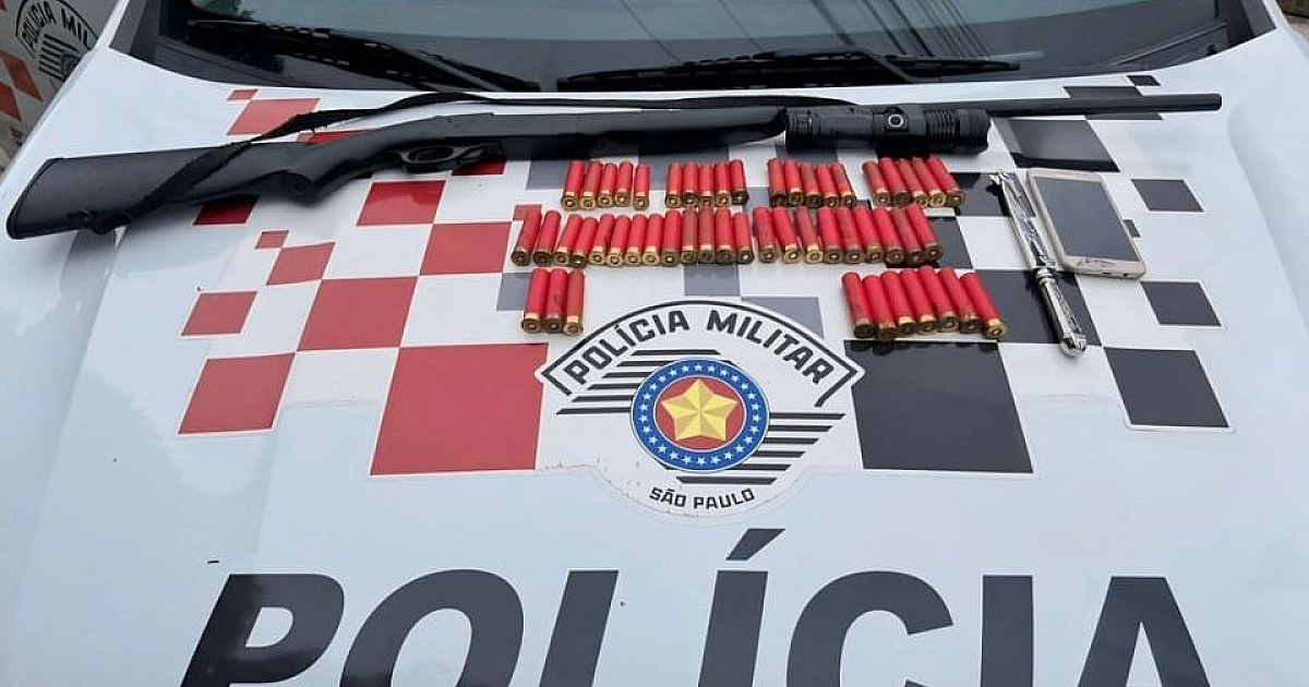 PM prende homem com espingarda e 52 munições em S.S