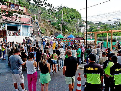 Toninho Colucci entrega nova praça no Itaquanduba e reforça investimentos no bairro