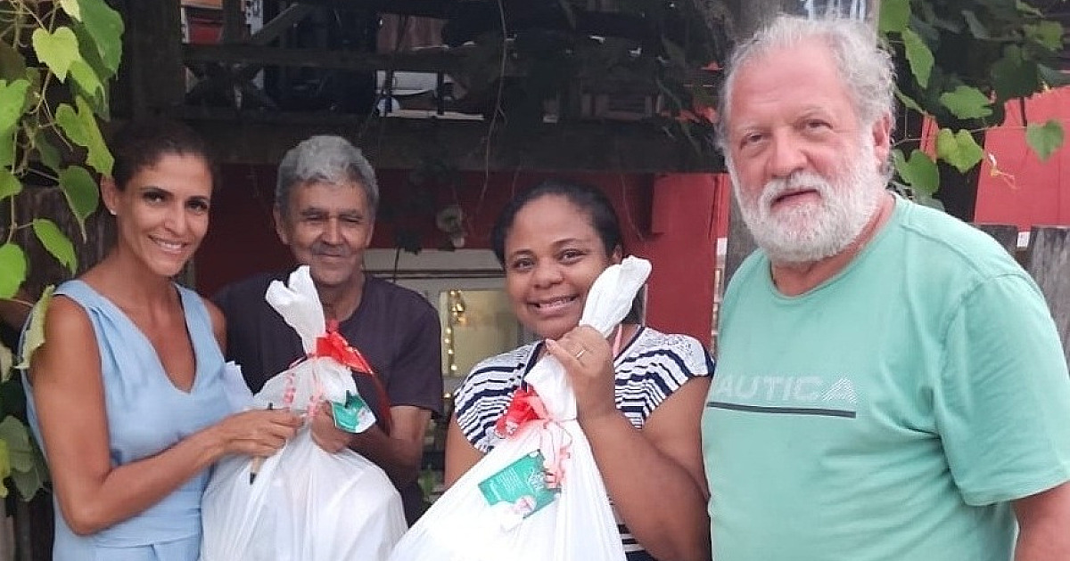 Ação Natalina Solidária leva acolhimento e esperança a famílias de Ilhabela