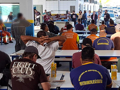 Com ato na Garagem Municipal, Sindserv São Sebastião reforça manifestação por reajuste salarial